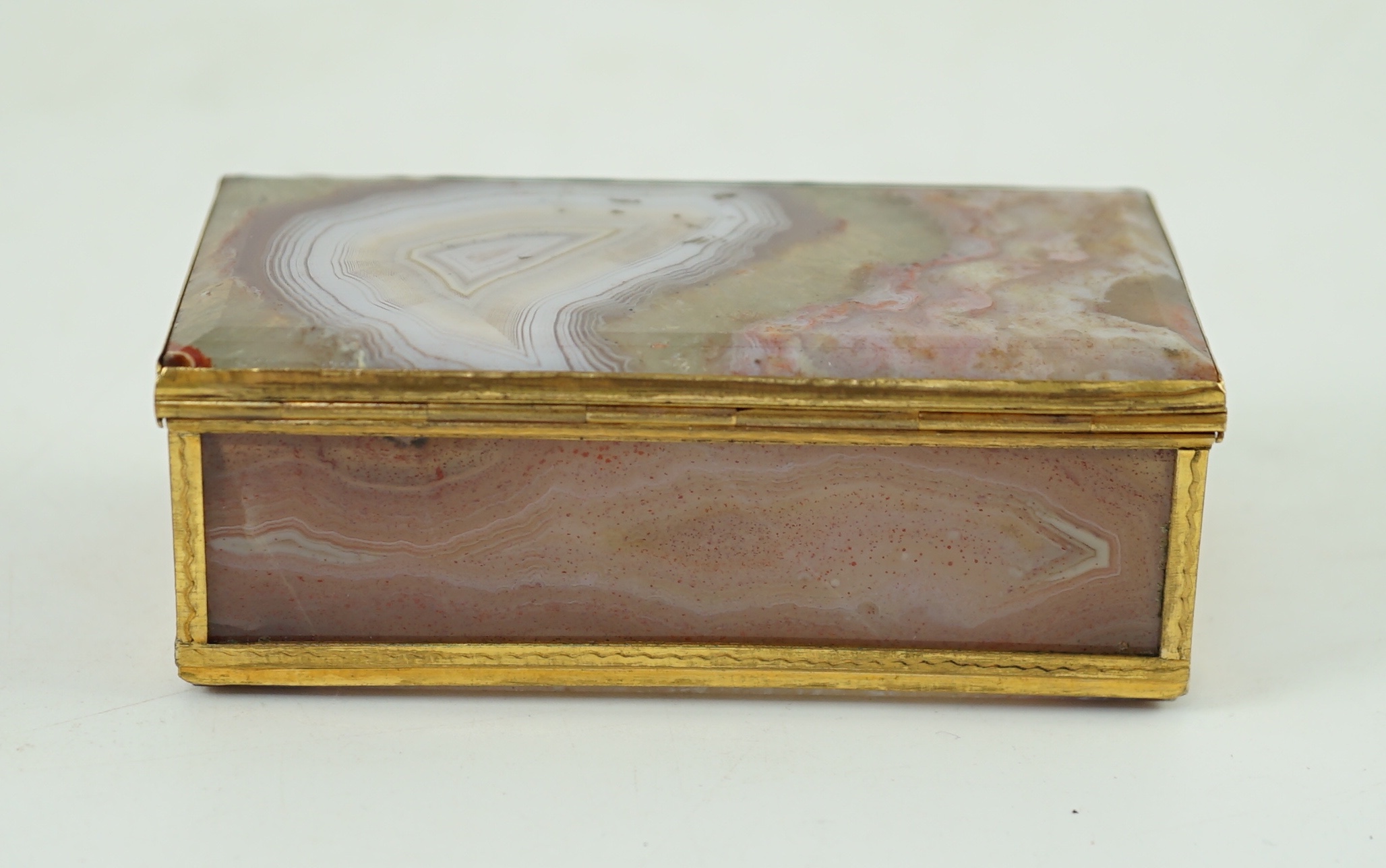 A German gold mounted banded agate rectangular snuff box
